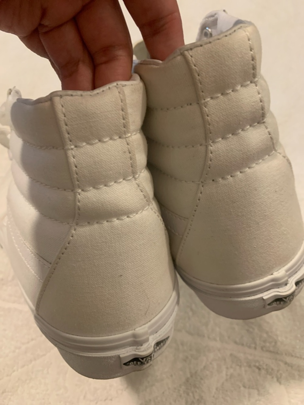 Men’s white high tops vans! Size 8.5 - Picture 4 of 6